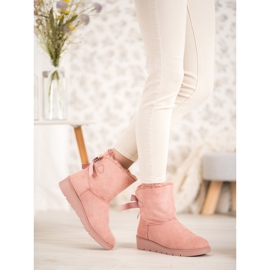 SHELOVET Rosa Mukluki på plattformen 2