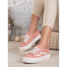 Kylie Trendiga rosa sneakers 2