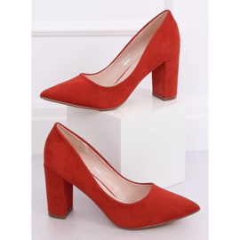 Pumpar på en tegelstolpe P-6719 Orange mångfärgad 1