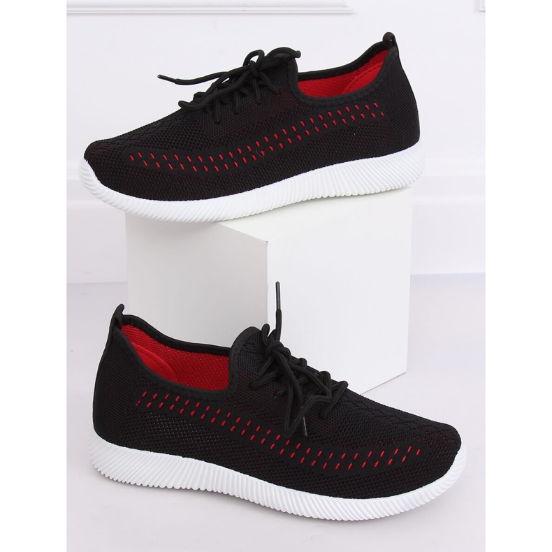 Svarta MG1517 Svarta sportskor 1