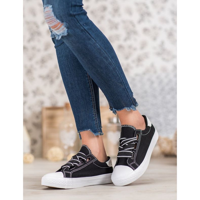 SHELOVET Bekväma textilskor svart 1