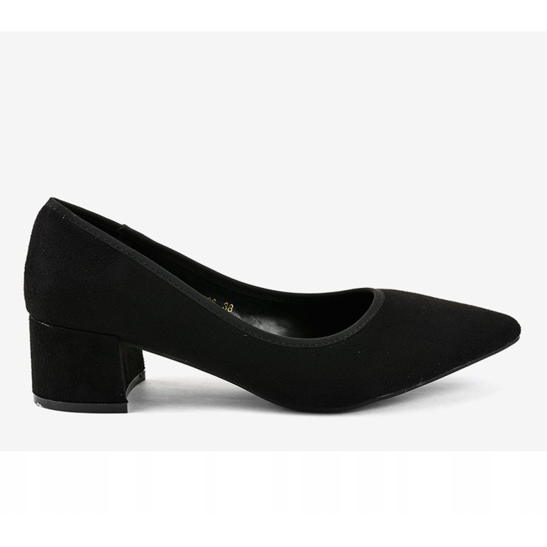 Svart mocka pumpar på L436 pelaren 2