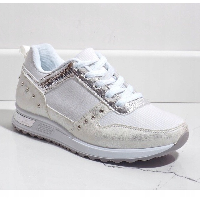 Vita sportskor, X78 sneakers 1