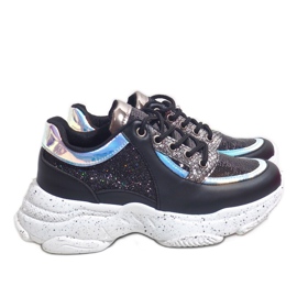 Svarta sportskor med HL-08 1