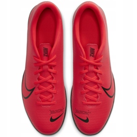 Nike Mercurial Vapor 13 Club Tf M AT7999-606 fotbollsskor röd röd 1