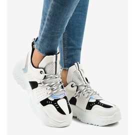 Vita sportskor K-505 1