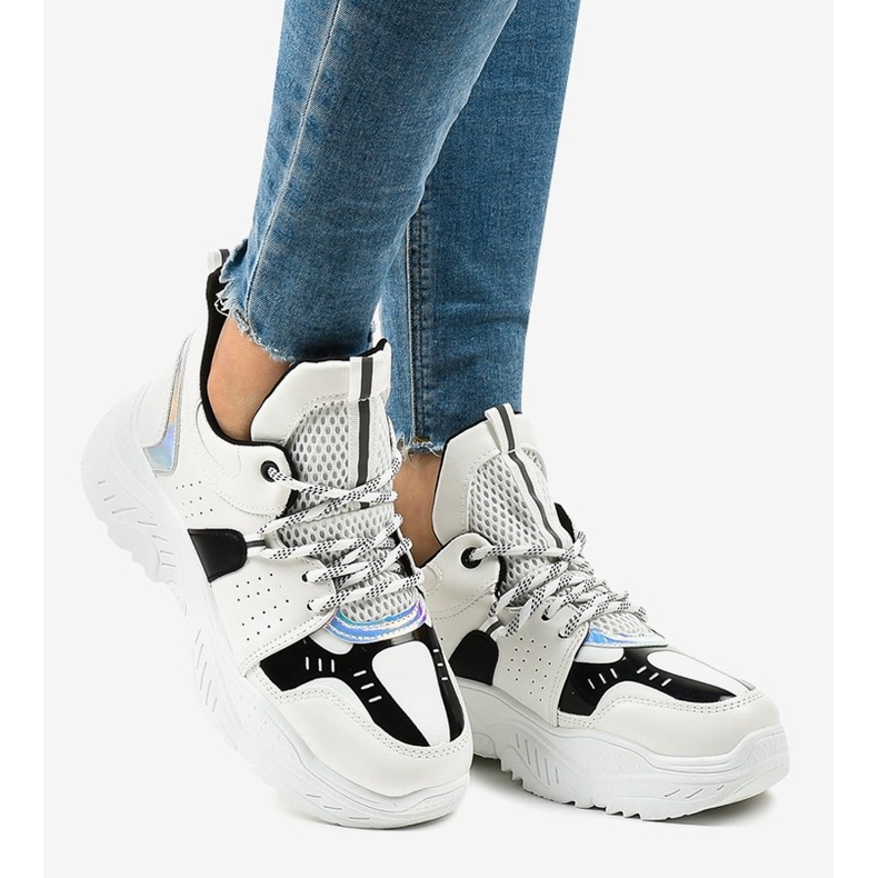 Vita sportskor K-505 1