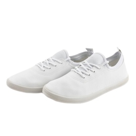 W9782-2 vita klassiska sneakers 2