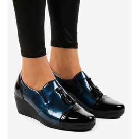 Svarta kilskor 7-9022 marinblå 1