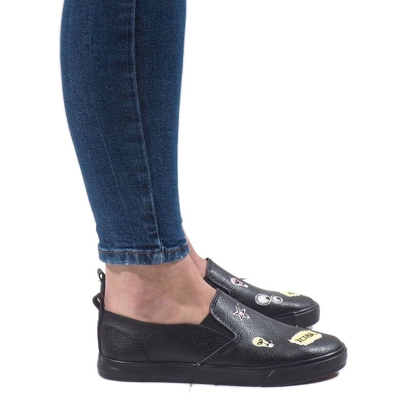 Svarta sneakers med G82-3-tryck 1