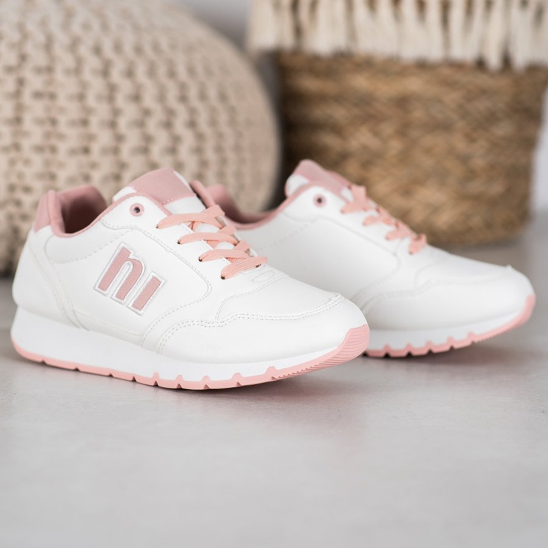 SHELOVET Sportskor vit 1