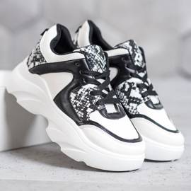 Weide Moderiktiga Eco Leather Sneakers vit svart 2