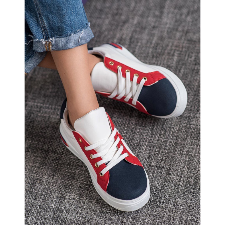 SHELOVET Sportskor tillverkade av ekoläder vit mångfärgad 2