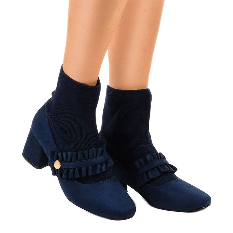 Marinblå velourpumpar på JM8118Y -stolpen 1