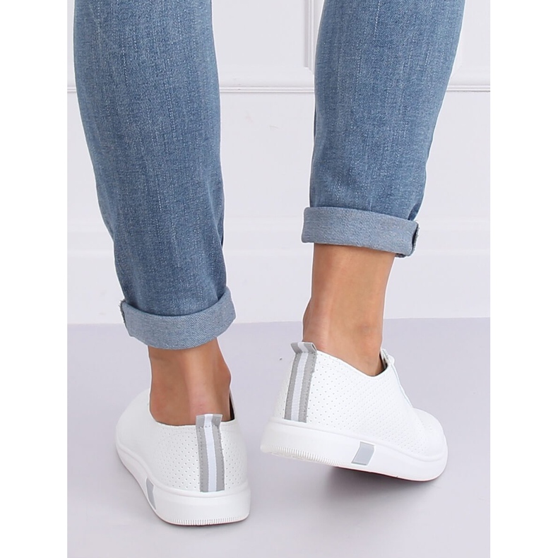 Vita och grå snörskor med snörning BB77 Grå 2