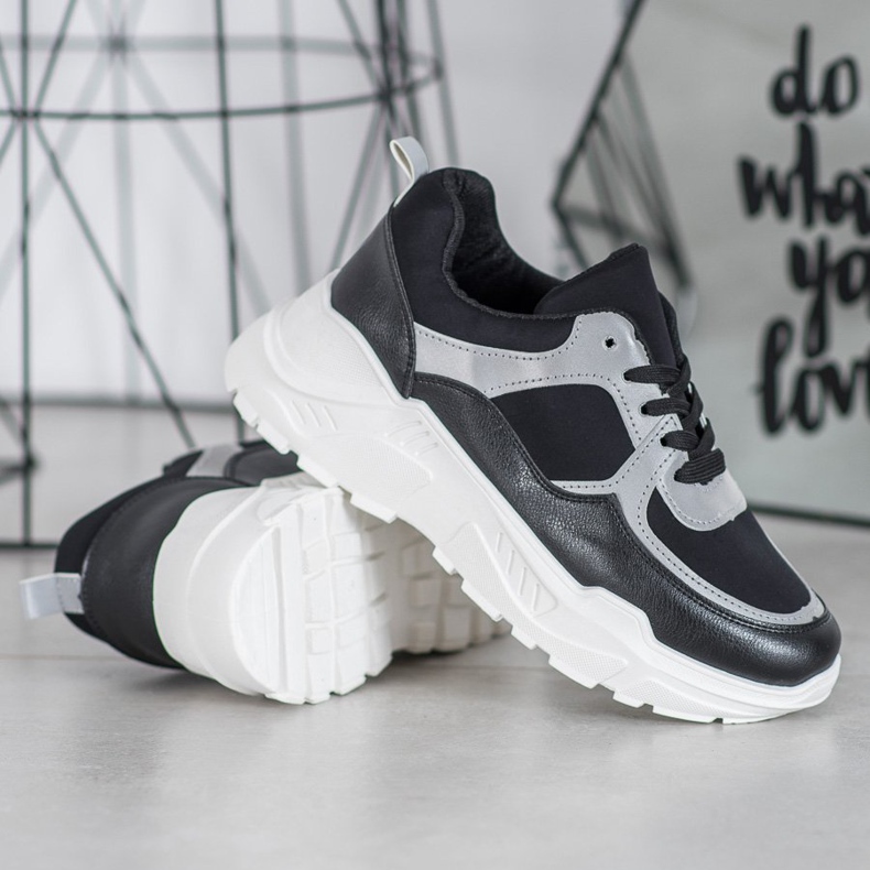 SHELOVET Klassiska svarta sneakers 1