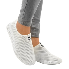 Vita kvinnors sportskor SJ1890-3 1