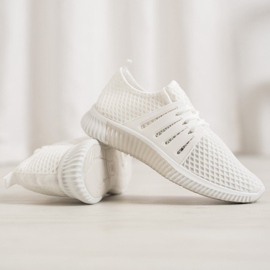 SHELOVET Snygga skor med mesh vit 1