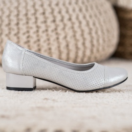 Goodin Genombrutna pumpar på en pelare grå 1