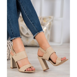 Small Swan Sandaler med mönster brun 2