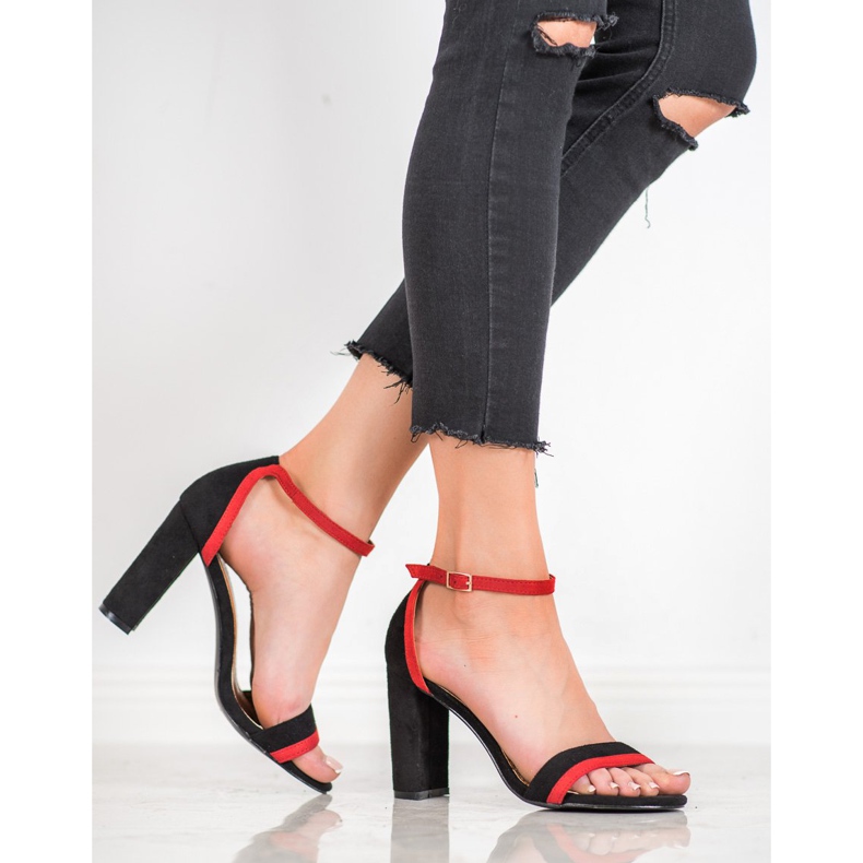 SHELOVET Snygga högklackade sandaler svart 1