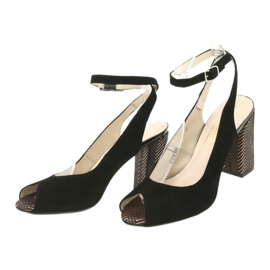 Gamis Kvinnors svarta lädersandaler svarta 3930 3