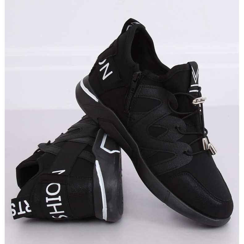 Svart NB358P All Black sportskor 1