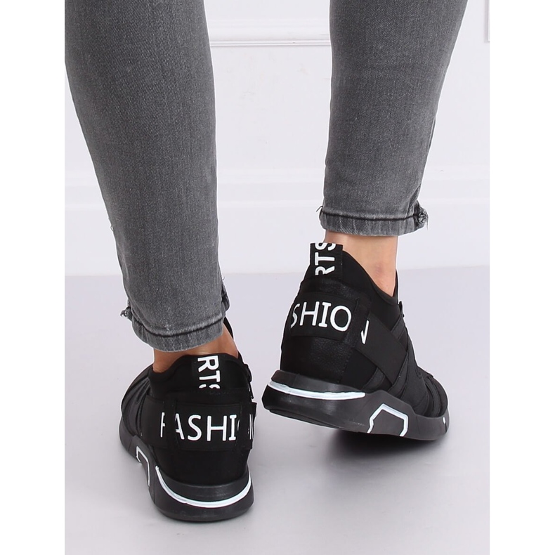 Svart NB358P All Black sportskor 2