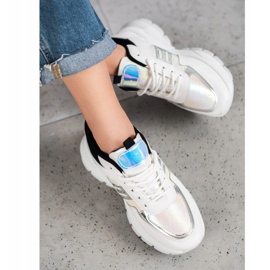 SHELOVET Moderiktiga Eco Leather Sneakers vit svart mångfärgad 1