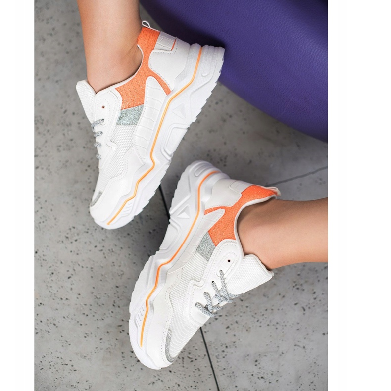 SHELOVET Sneakers på plattformen med glitter vit orange 1