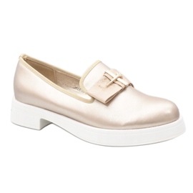 Gyllene slip-on-skor på JFL656-3-plattformen 1
