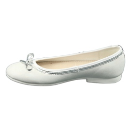 Ballerinor med rosett vit pärla American Club GC29 / 19 mångfärgad 1