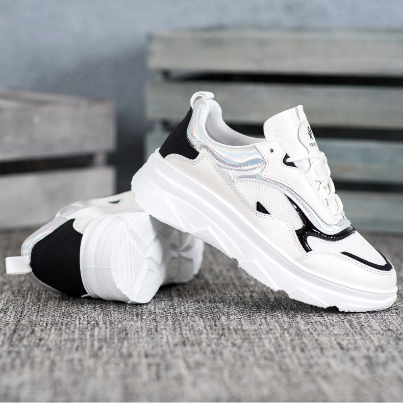 SHELOVET Trendiga vita sneakers svart 1