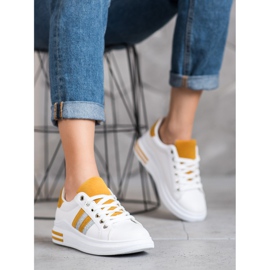 SHELOVET Sportskor På Plattformen vit gul 1