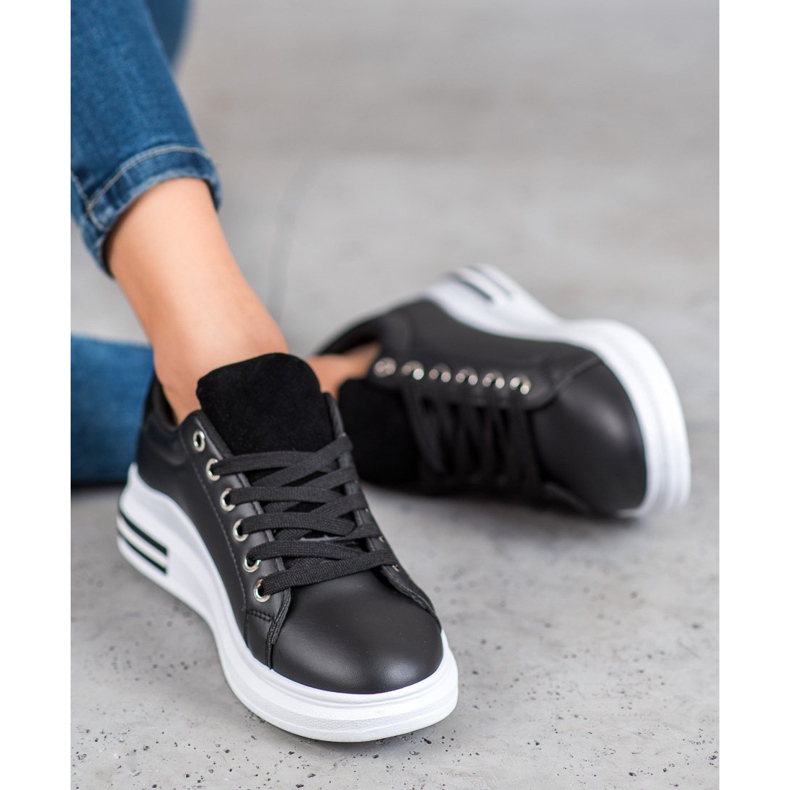 SHELOVET Sportskor På Plattformen svart 1