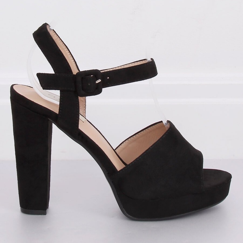 Svarta högklackade sandaler 9R16 Svart 1