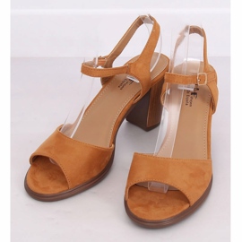 Sandaler höga klackar kamel 660-6 Camel brun mångfärgad 1