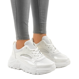 Vita trendiga sportskor MS381E-9 1