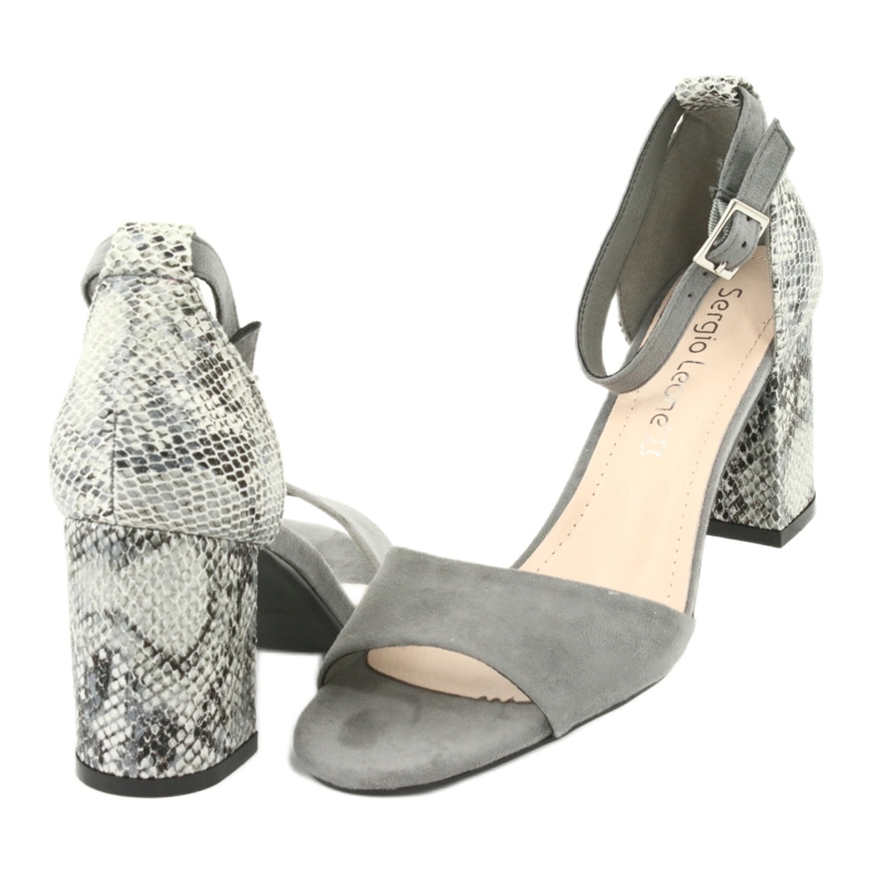 Sergio Leone Kvinnors sandaler på Post Animal Pattern SK873 GRÅ 6