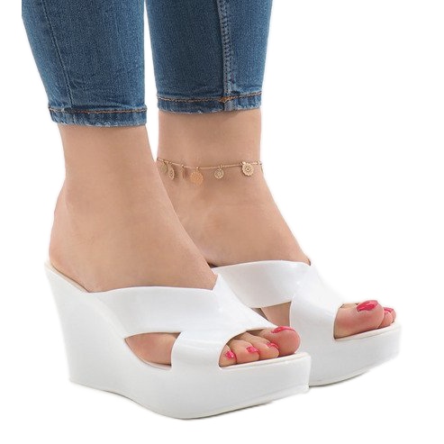 Vita högklackade tofflor Meliski IR-70 1