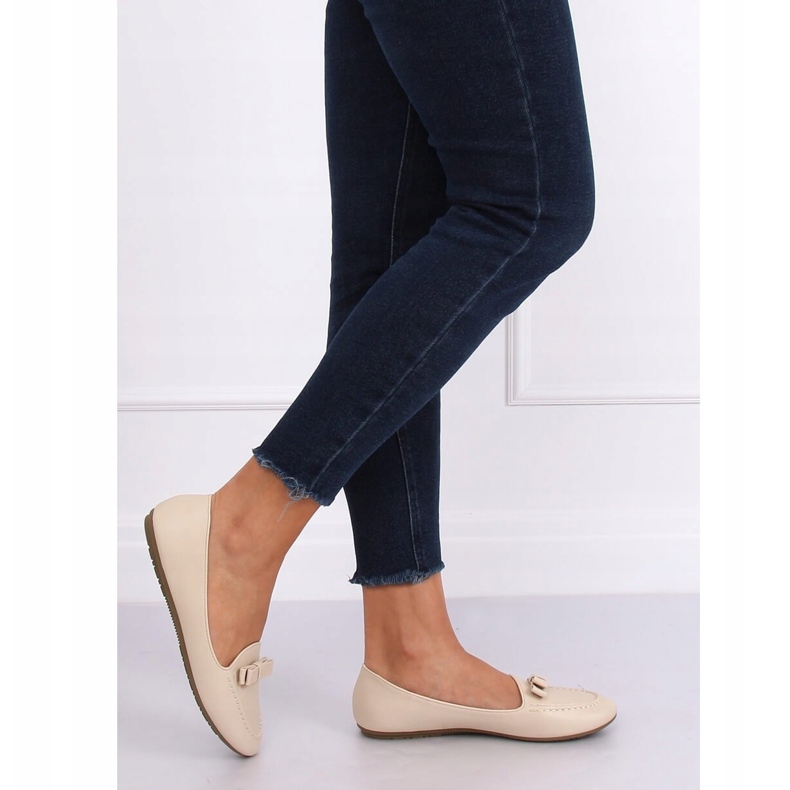 Dam beige loafers A8637 Beige 2