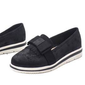 Svarta matta skor på kilen YT-8 1