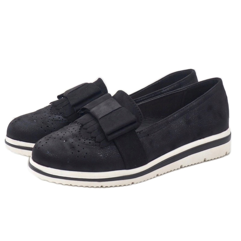 Svarta matta skor på kilen YT-8 2