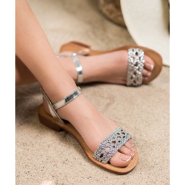 Small Swan Eleganta flätade sandaler grå 1