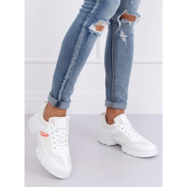 Vita sportskor C051 Blanco 1