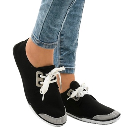 Svarta BO-6 slip-on sneakers 1