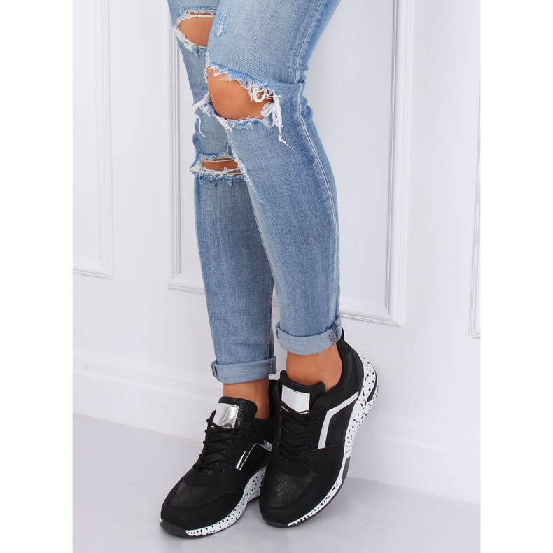 Svarta svarta sportskor C131 Negro 1