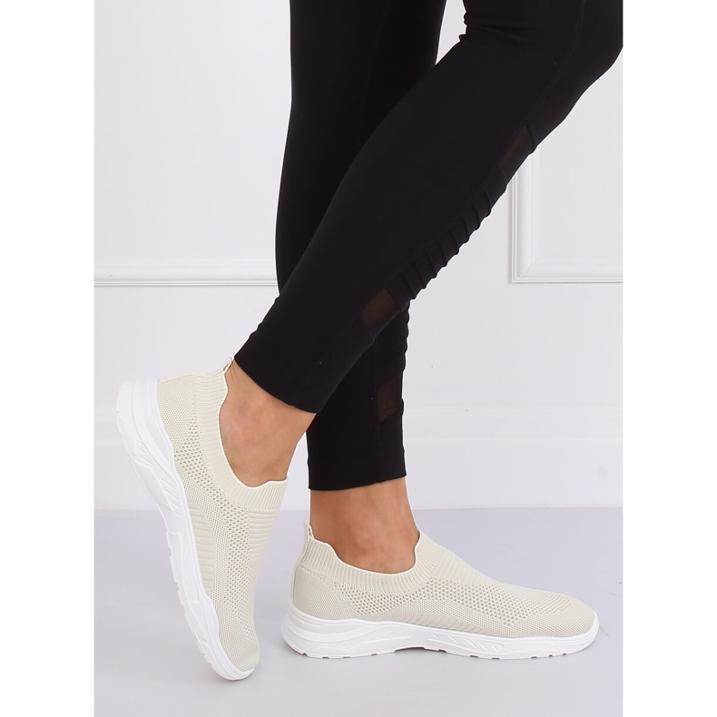 Beige sportskor FZ13P Beige 1