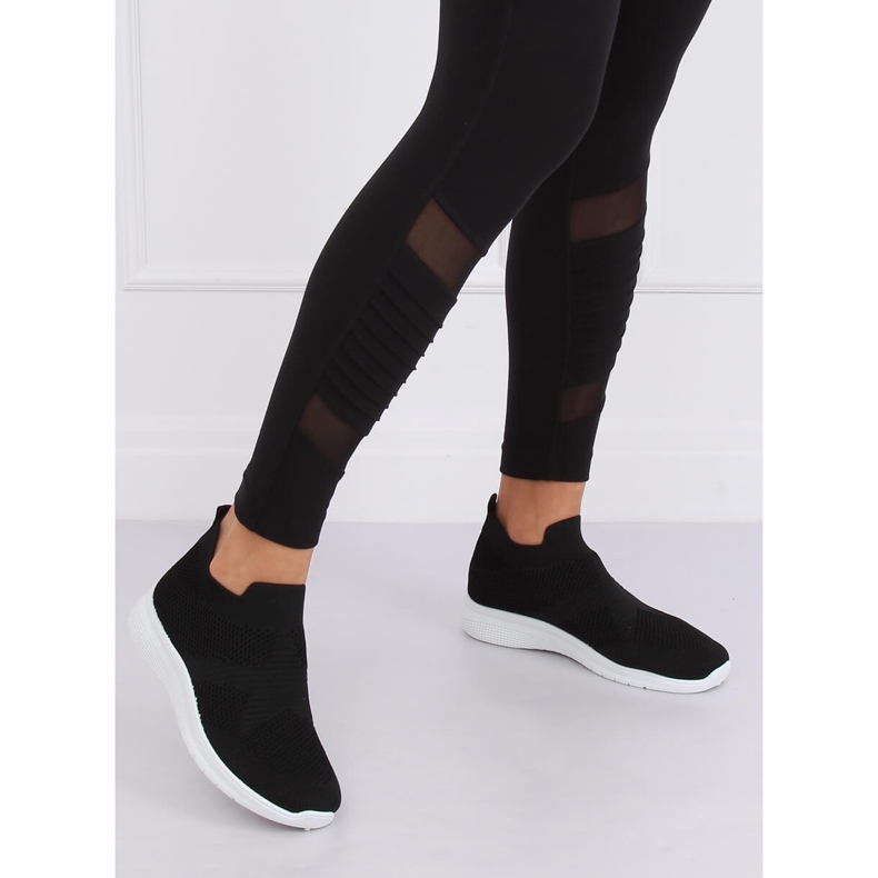 Svarta NB330P Svarta sportskor 1