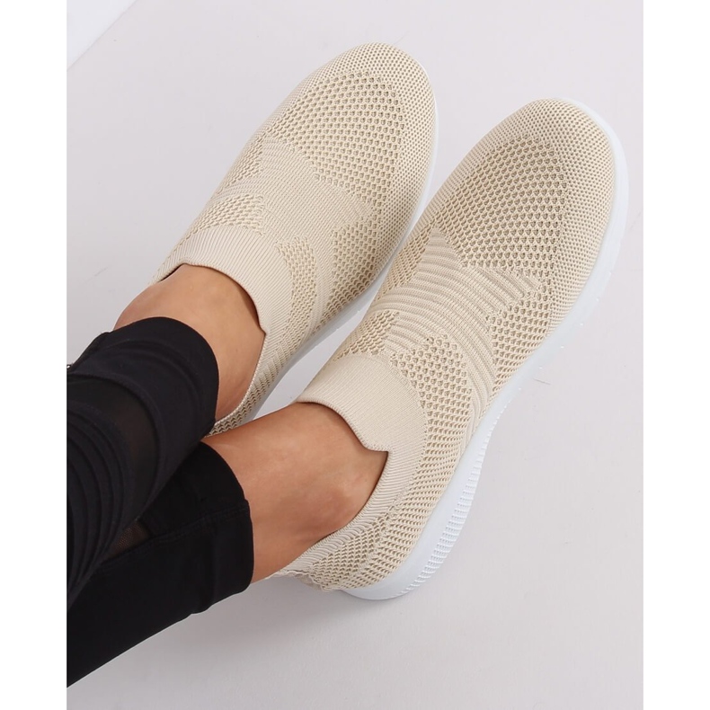 Beige NB330P Beige sportskor 2